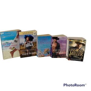 Romance Book Lot Cheryl Strayed Linda Lael Miller Lorelei James Holly Chamberlin
